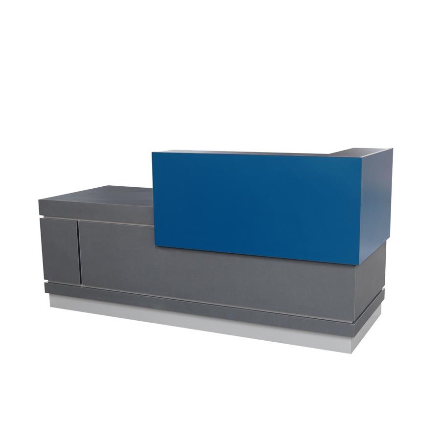Domino Desk