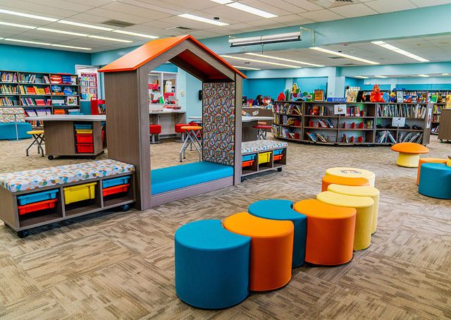 Lounge & Soft Seating