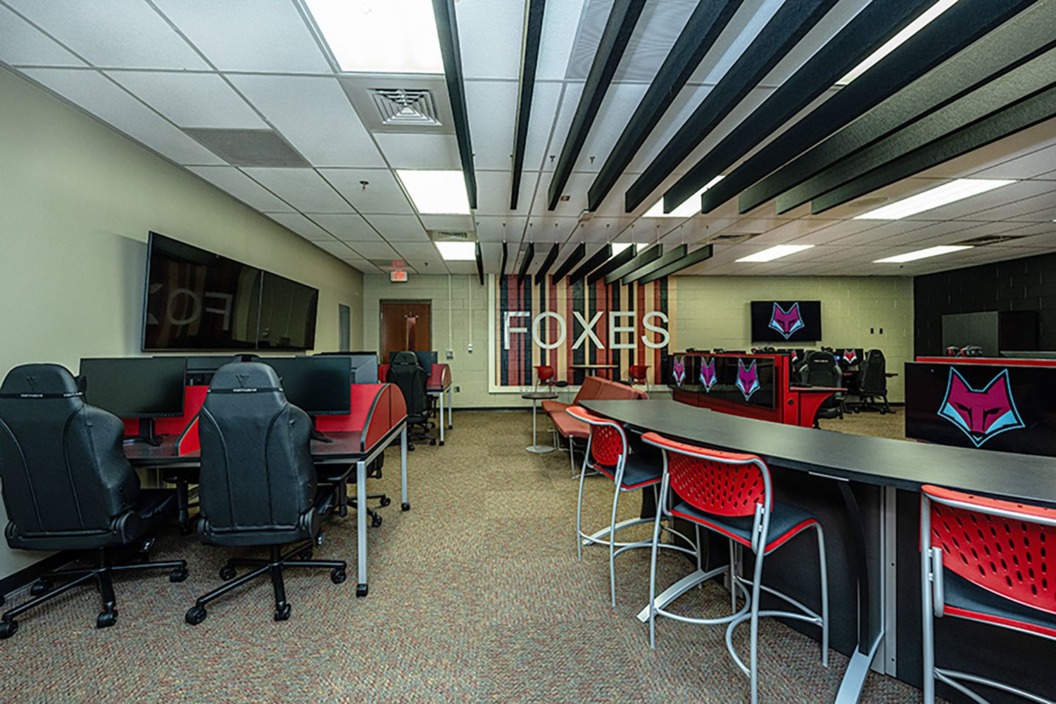 MediaTech_AshRidgeHS008.jpg