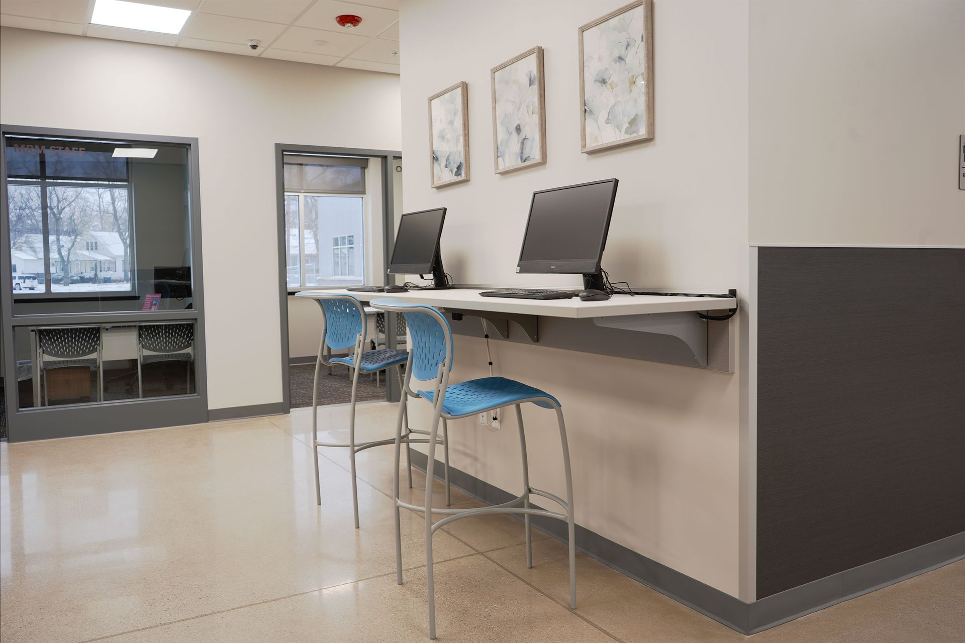 Resume-Workstations-3-countersupport-detail.jpg